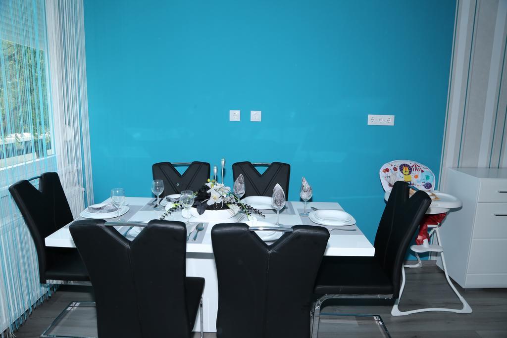Szofi Apartman Hajduszoboszlo Luaran gambar