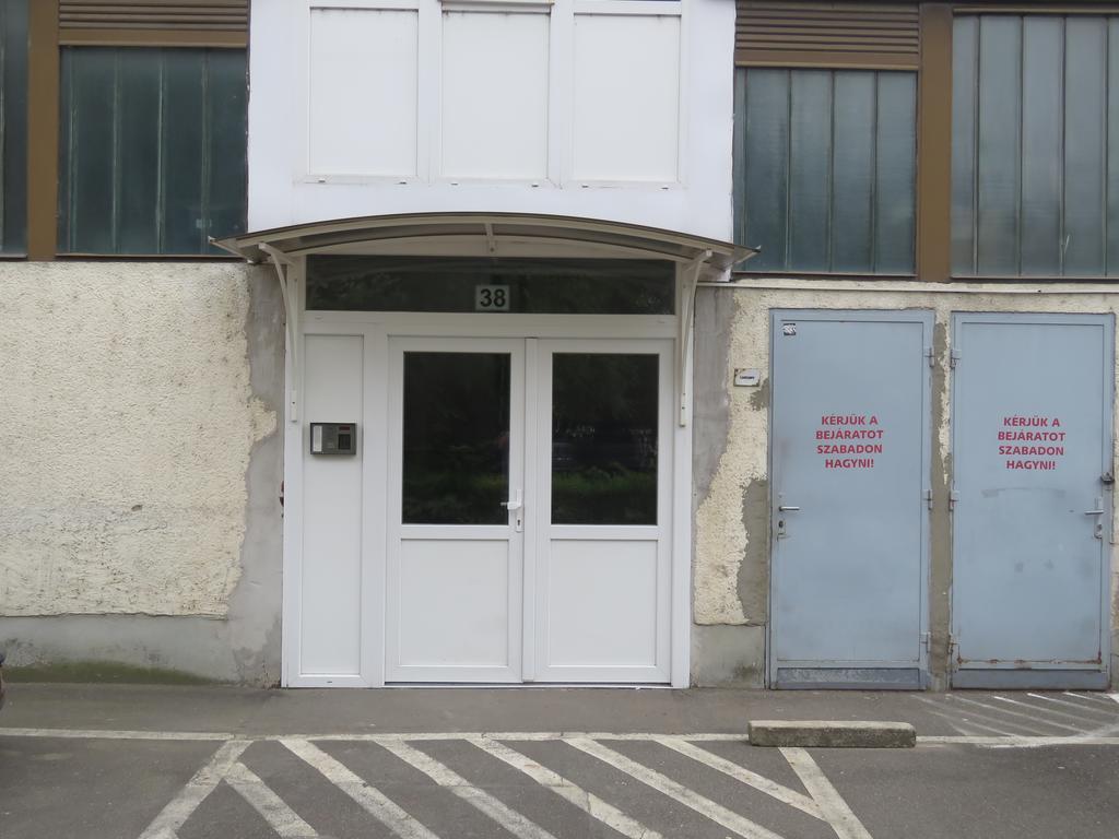 Szofi Apartman Hajduszoboszlo Luaran gambar